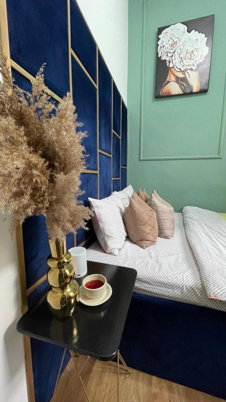 Apartment Dvokimnatna Quartira: Historic Center With Air Conditioning